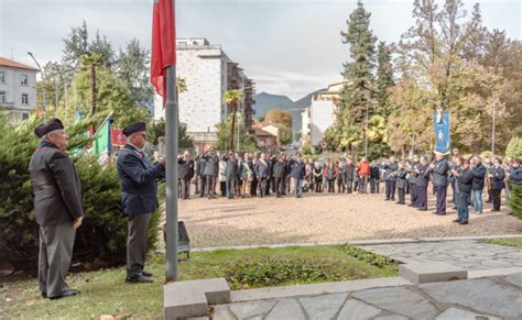 Luino Celebra I Caduti E Le Forze Armate La Pace Arriva Con Limpegno