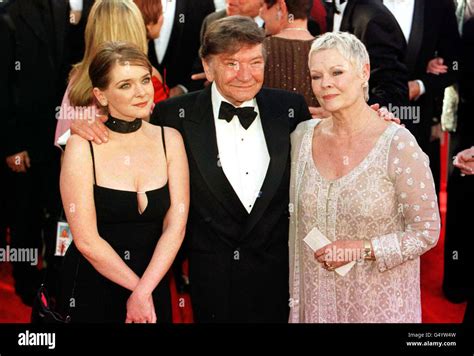 Dame judi dench and her husband hi-res stock photography and images - Alamy