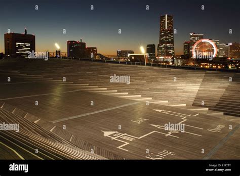 Yokohama city , Japan skyline at sunset Stock Photo - Alamy