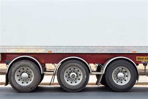 Trailer Wheel Alignment Equipment | Trailer Axle Alignment | AES UK LTD