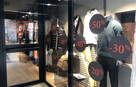 Un Nouveau Magasin De Destockage De V Tements De Marque Au Centre Ville