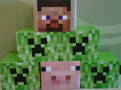 Diy Minecraft Costume Head Gear Minecraft Costumes Minecraft Party