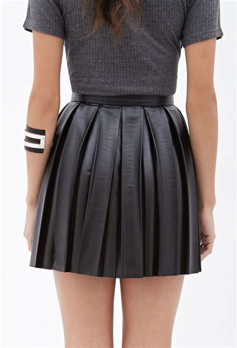 Forever 21 Faux Leather Pleated Skirt In Black Lyst