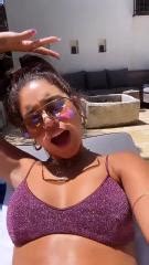 Insta Vanessa Hudgens Wearing A Bikini Vid Phun Org Forum
