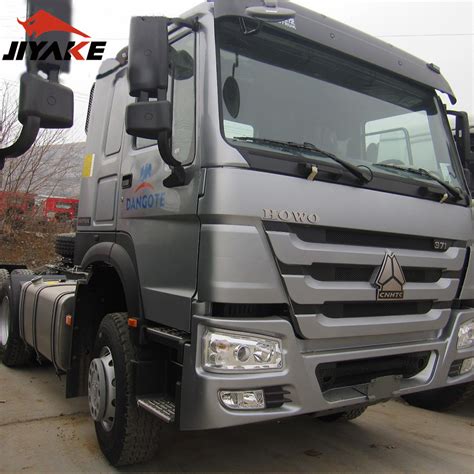 China FAW Foton JAC HOWO Shacman 6X4 460 HP Tractor Head FAW