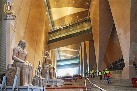 The 4th Pyramid On The Giza Plateau The Grand Egyptian Museum Elmens