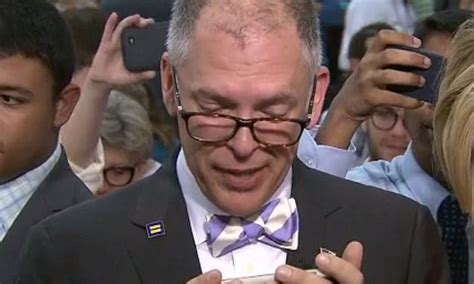 Barack Obama Calls Gay Activist Instrumental In Supreme Court Decision On Equal Marriage Daily