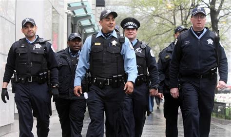 Chicago Sun Times Editorial Board Condemns Chicago Police Officers ...