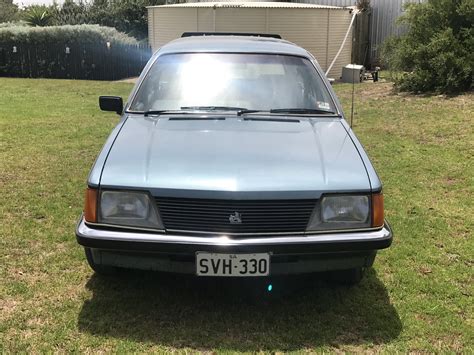 1982 Holden Commodore VH - ianpex - Shannons Club