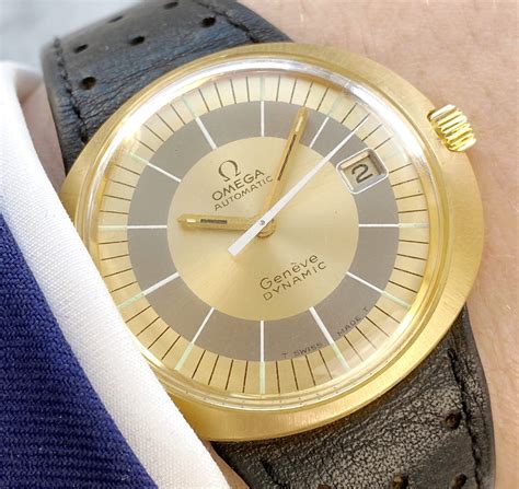 Rare Omega Geneve Dynamic Automatic Solid Gold Vintage Portfolio