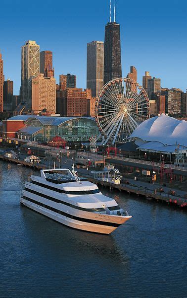 Spirit of Chicago Cruise - Explore the Beauty of Navy Pier and Chicago Skyline