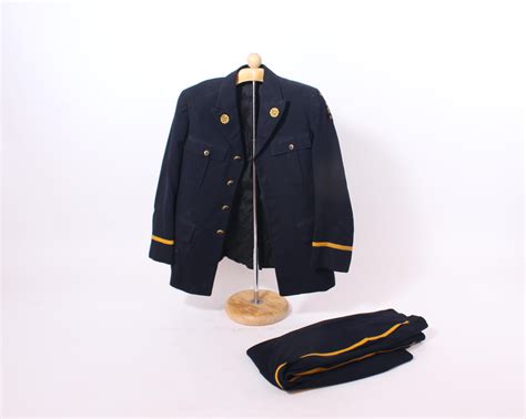 Lot - American Legion Veterans Uniform From Scranton, Pennsylvania