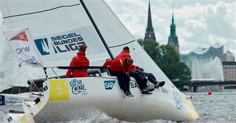 WYC unterstützt in Hamburg neuen Liga Steuermann mit erfahrener Crew