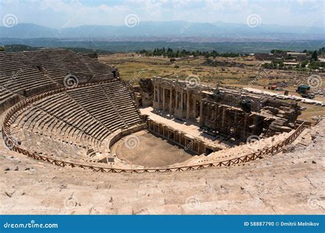 Amfiteater arkivfoto. Bild av antikviteten, anatolia - 58887790