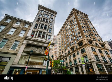 Walnut street in philadelphia hi-res stock photography and images - Alamy