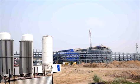 Sindri Fertilizer Plant Nearing Completion