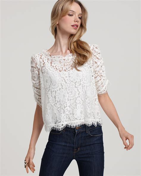 Wardrobe Essentials 9 Tops Every Woman Should Own Fashionpro