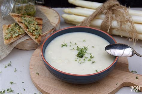 Witte Aspergesoep Met Toast En Tuinkerspesto Bonapetit