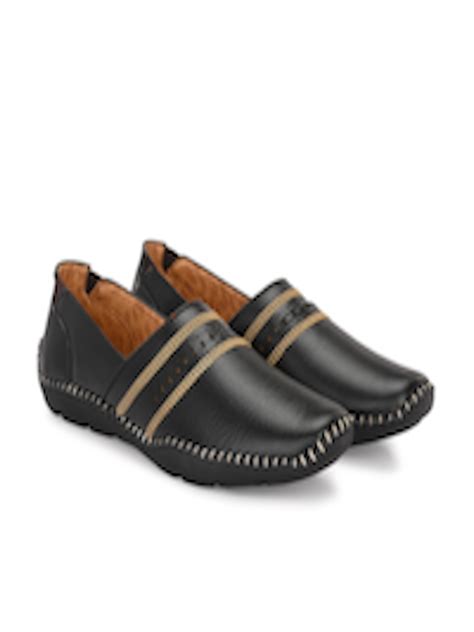 Buy Vellinto Men Rajputana Lightweight Mojaris Casual Shoes For Men 25750282 Myntra