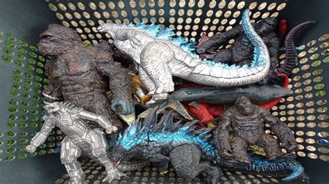 Hunting Found Shin Godzilla Jurassic World Dominion Dinosaurs T Rex