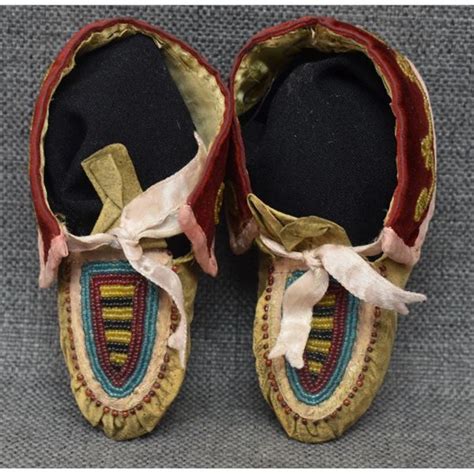 Eastern Woodland Indian Moccasins