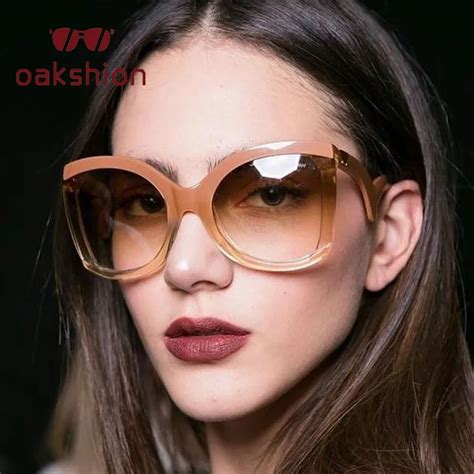 New Fashion Luxury Women Sunglasses Oversize Square Plastic Frame