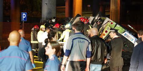 Bus Precipitato Dal Cavalcavia A Mestre Bilancio Finale Di Morti E