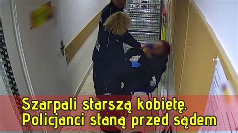 Szarpali Starsz Kobiet Policjanci Stan Przed S Dem Youtube