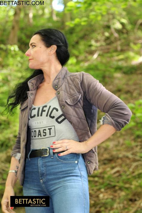 Gorgeous Brunette Babe Poses In Her Clothes Outdoors Photos