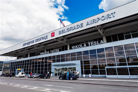 Jul u Beogradu ima 32 dana Pečat iz jednog pasoša sa aerodroma Nikola