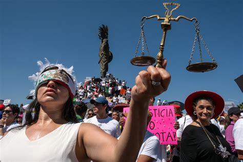 Why Mexico’s judicial reform is raising alarms about its democracy ...