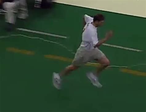 Nfl Combine Rewind Tom Bradys 40 Yard Dash From 2000 Video