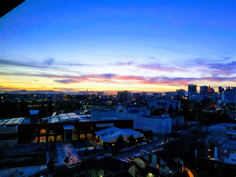 Sunset from near Lake Merritt : r/oakland