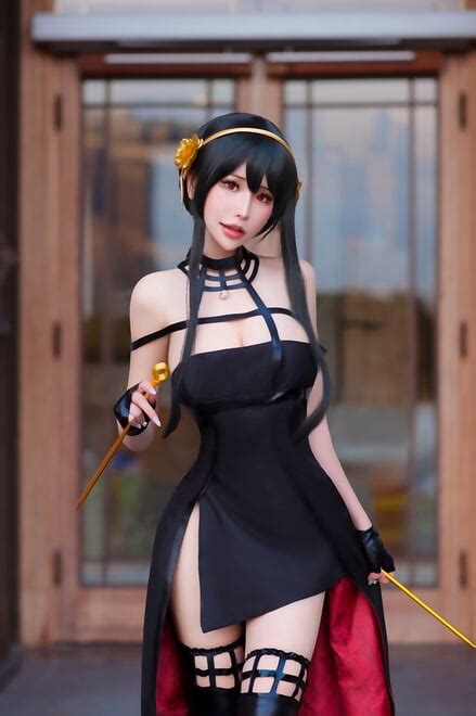Ero Cosplay Yor Forger Set Plant Lily Yor Forger 7 Porn Pic