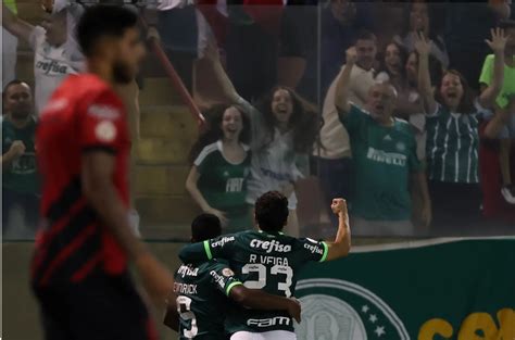 Atua Es Palmeiras X Athletico Pr Raphael Veiga Se Destaca E