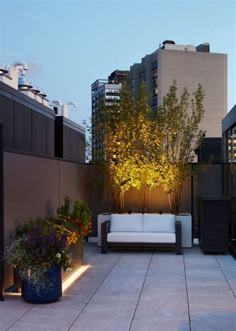 Residential Rooftop Lounge In Lincoln Park With Renson Louvered