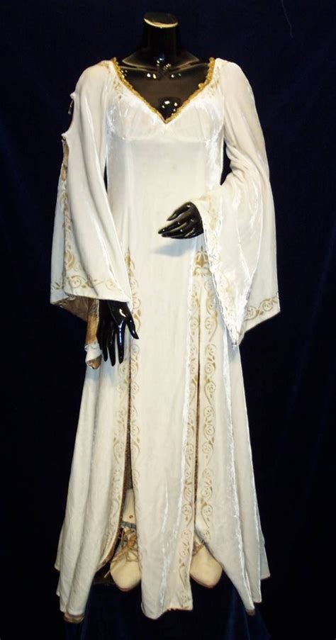 Movie Stars Wedding Gowns Star Wars Wedding Star Wars Wedding Dress