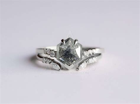 V Shaped Hexagon Salt And Pepper Diamond Ring Set With Open Marquise