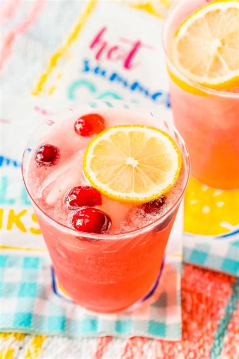 Cranberry Lemonade Is An Easy 3 Ingredient Recipe For Summertime And Holidays Add Sparkling