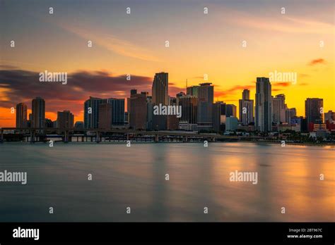 Sunset Above Downtown Miami Skyline And Biscayne Bay Stock Photo Alamy