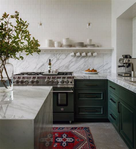 Classic Kitchen Ceiling Design