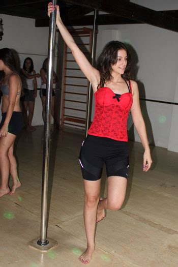Cha De Lingerie Da Guiga Pole Dance Clube Noivas