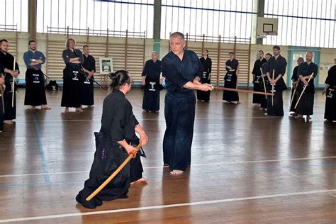 Kendo Un stage international s est déroulé à Verneuil sur Avre