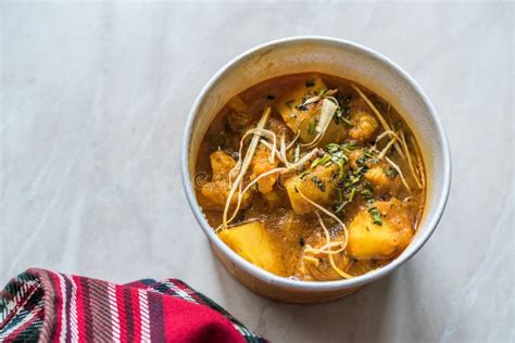 Take Away Indian Food Spicy Masaledar Aloo Gobi With Soybean Sprouts