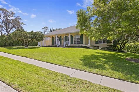 743 Seabreeze Ln Palm Harbor Fl 34683 ®