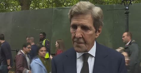 John Kerry Queen Elizabeth Ii Was The Calm In The Storm For 70 Years