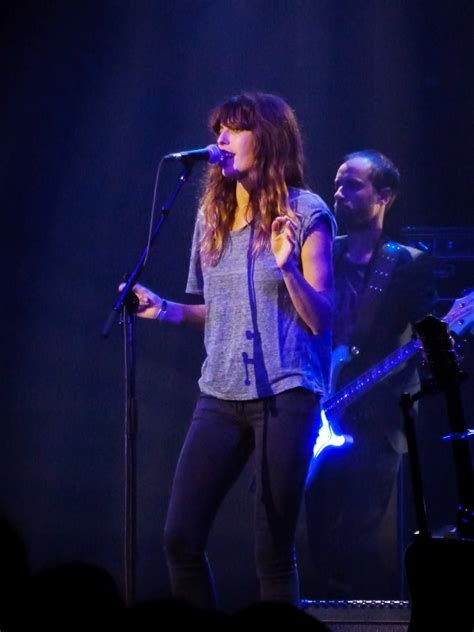 Rtl Concert Tr S Tr S Priv Dido Texas Skip The Use Lou Doillon