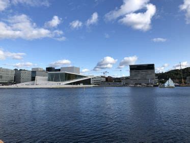 Oslo City Highlights Guided Tour By Coach With Fjord Cruise Getyourguide