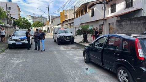 A Gazeta Polícia prende dupla investigada por roubar e matar homens