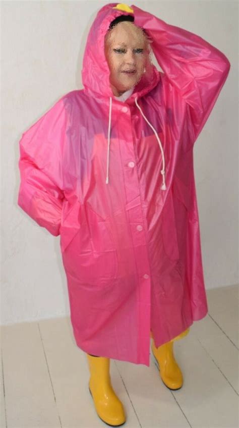 Pin By Bob Bob On Raincoats In Real In Rain Wear Raincoat